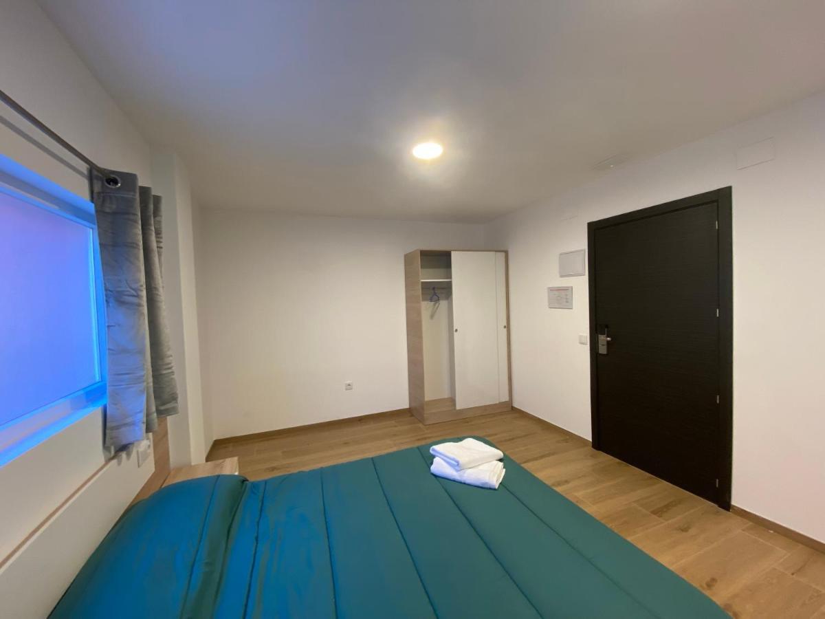 Beach & Arts Hostel Valensiya Dış mekan fotoğraf