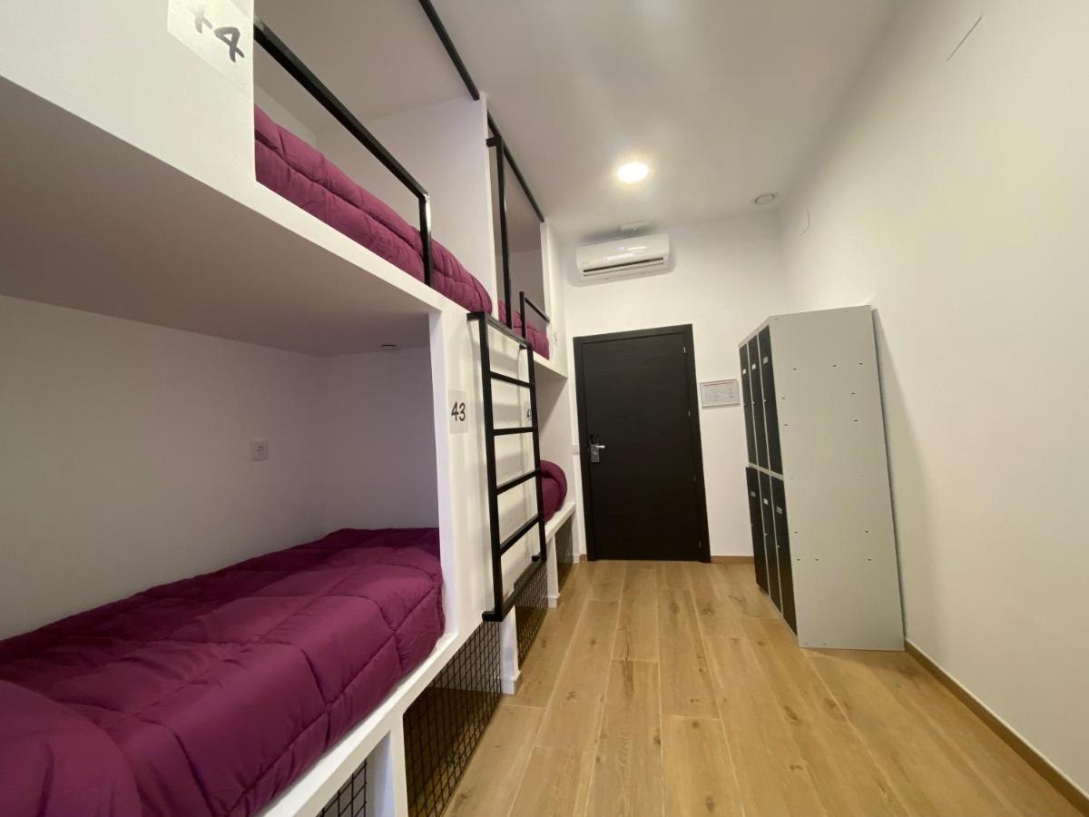 Beach & Arts Hostel Valensiya Dış mekan fotoğraf