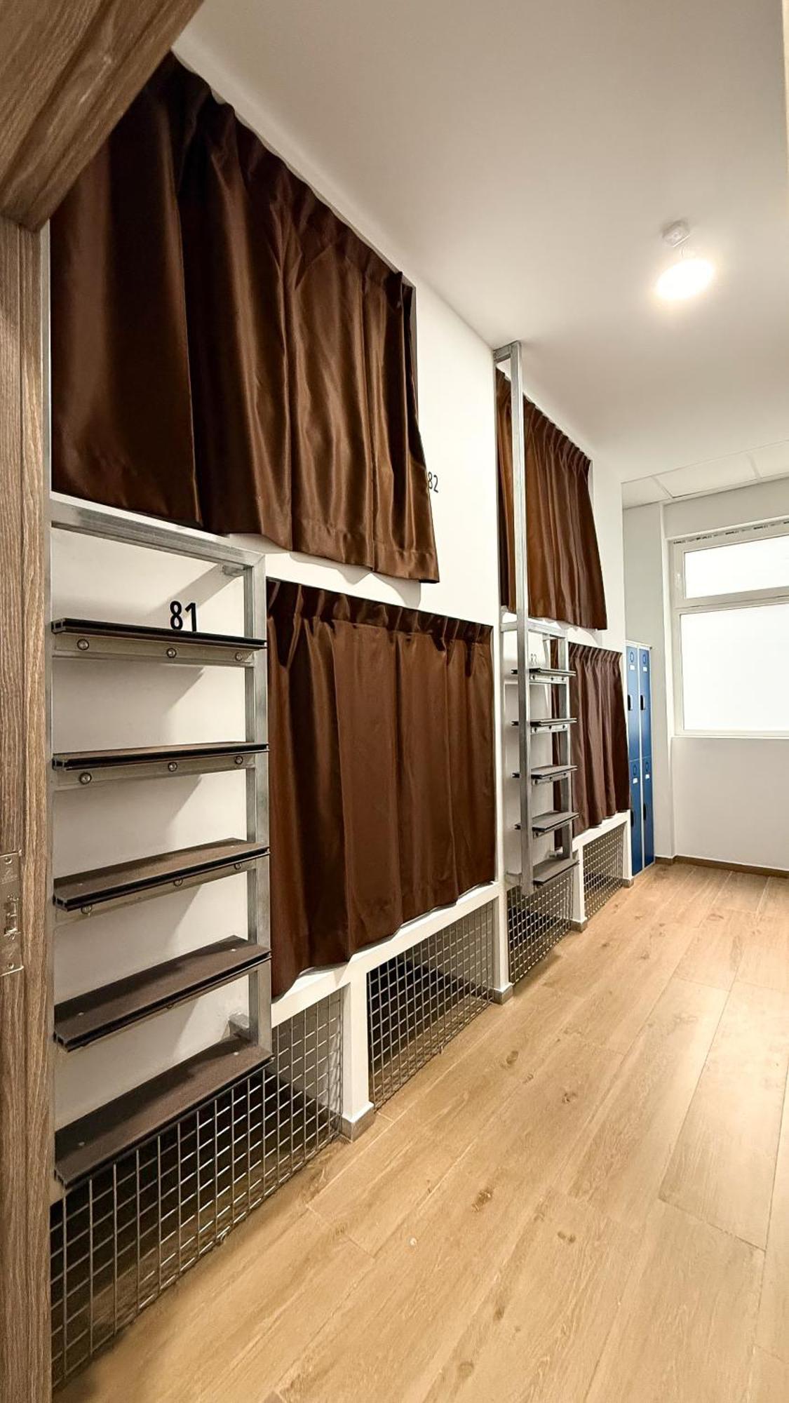 Beach & Arts Hostel Valensiya Dış mekan fotoğraf