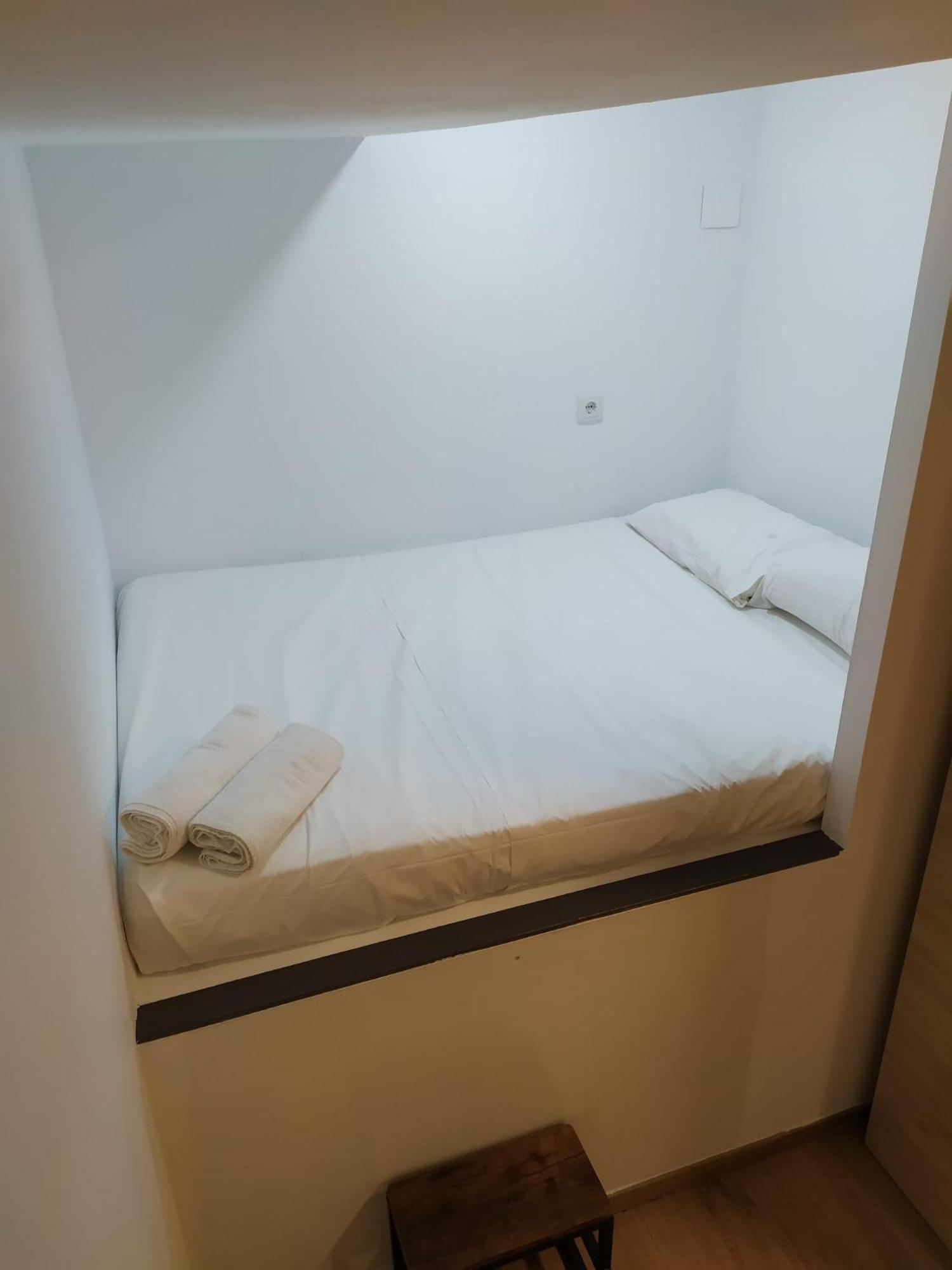Beach & Arts Hostel Valensiya Dış mekan fotoğraf